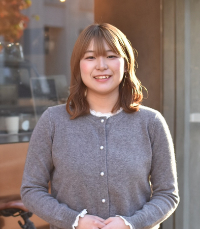 アシスタント 岩渕 春菜